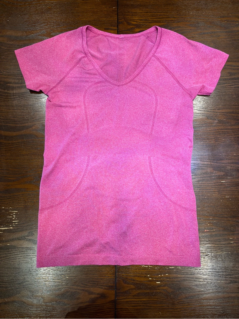 Women's Lululemon Pink Short-Sleeve V-Neck Active Top